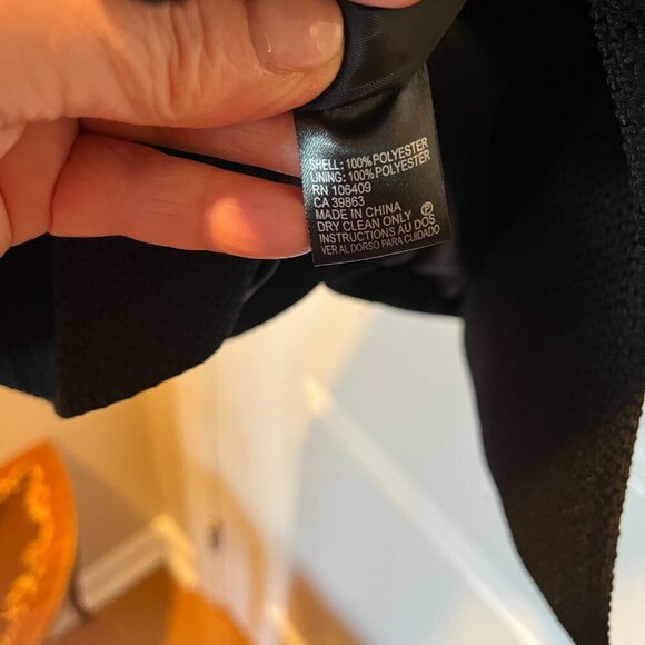 Tahari Black Boucle Jacket Gold-Tone Button, 14W - Picture 11 of 14